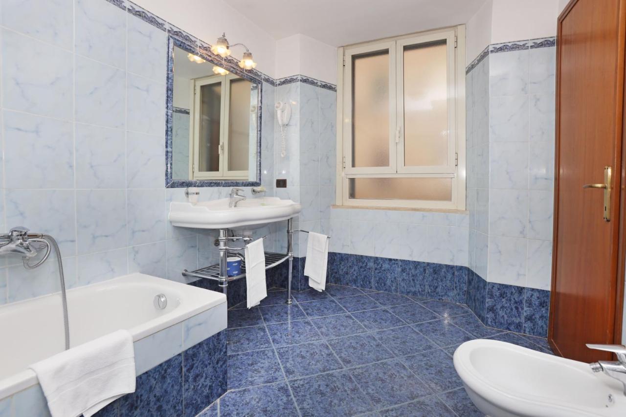 Rimini 3* Rom